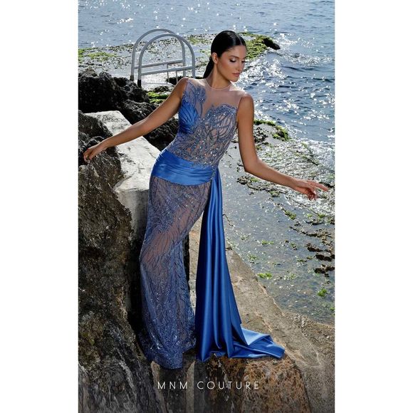 Blue MNM Couture Size 6 Mermaid dress - Picture 1 of 2